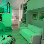 Joli Studio Au Soleil
